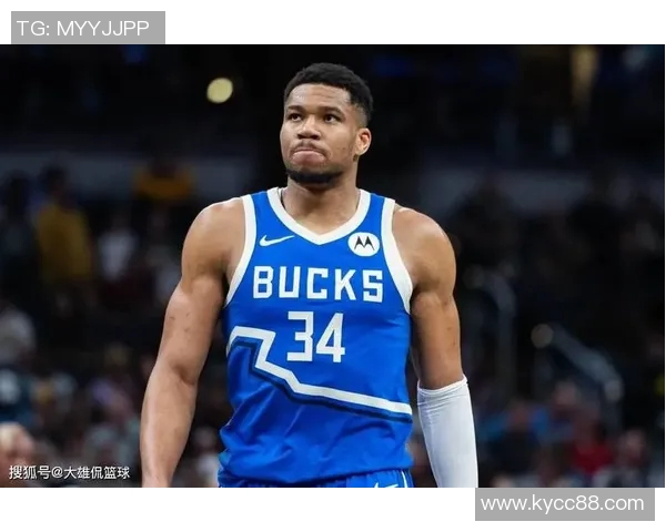 字母哥半场表现平平仅得9分3板5助3帽球队需加强进攻力度