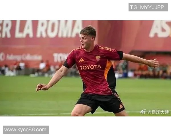 埃文弗格森重返球队合练利昂贝利继续进行单独训练