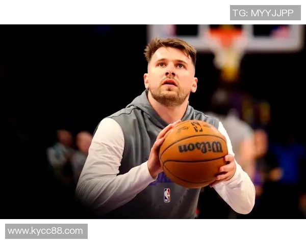 东契奇本赛季投篮命中率骤降女儿出生后表现不佳引发关注